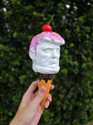 Trump-cream Sculpture v1